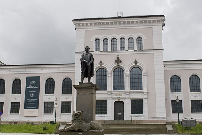 Bergens University District: A Self-Guided Audio Tour - Good To Know
