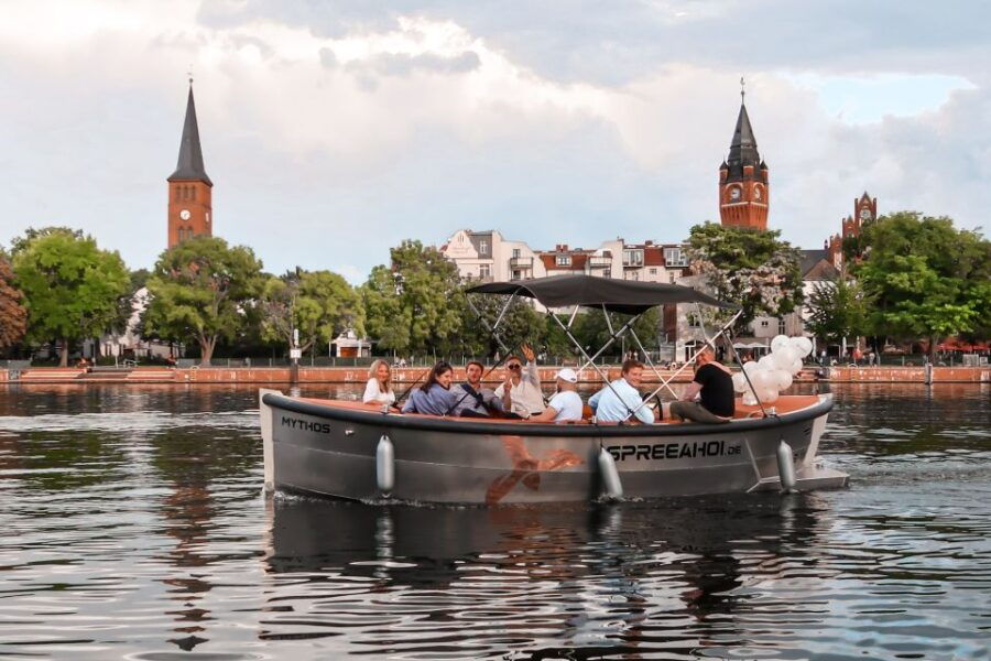 Berlin: Electric Boat Rental for Self-Driving - Good To Know