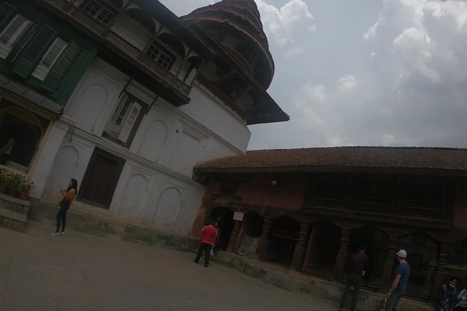 Bhaktapur Day Tour - Meeting and Pickup