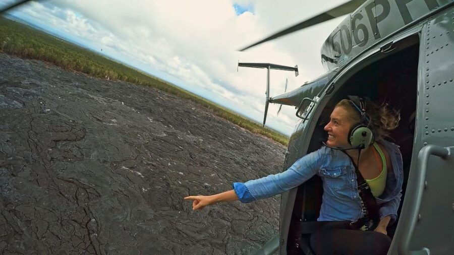Big Island: Hilo Doors-Off Lava and Rainforest Adventure