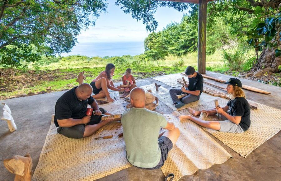Big Island: Tiki Carving Workshop