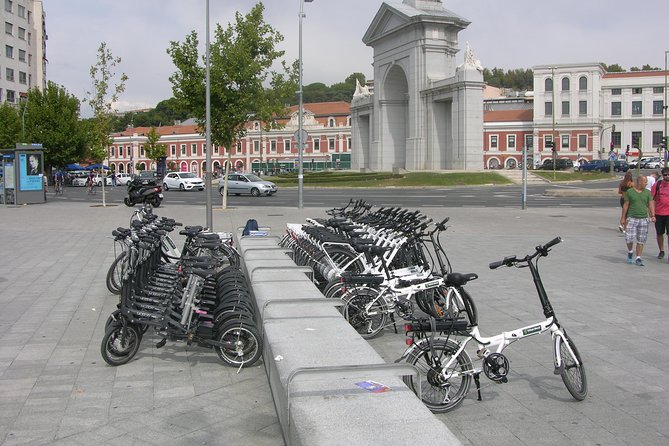 BIKE or EBIKE Madrids Parks - Riverside and Casa De Campo Park - Pricing and Guarantee