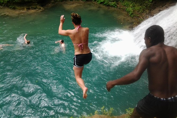 Blue Hole and River Tubing From Montego Bay - Good To Know