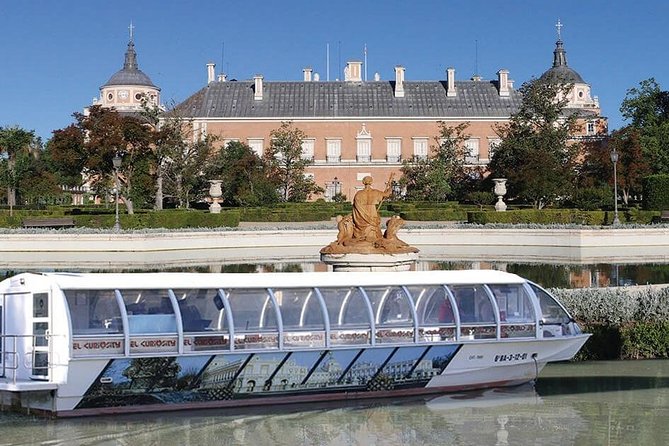 Boat Cruise With Guide on Board Historical City Adventure Gift