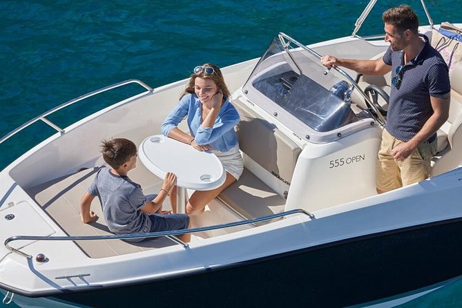 Boat Rental Q555 Astreo (115hp / 6p) - Can Pastilla - Additional Costs and Cancellation Policy