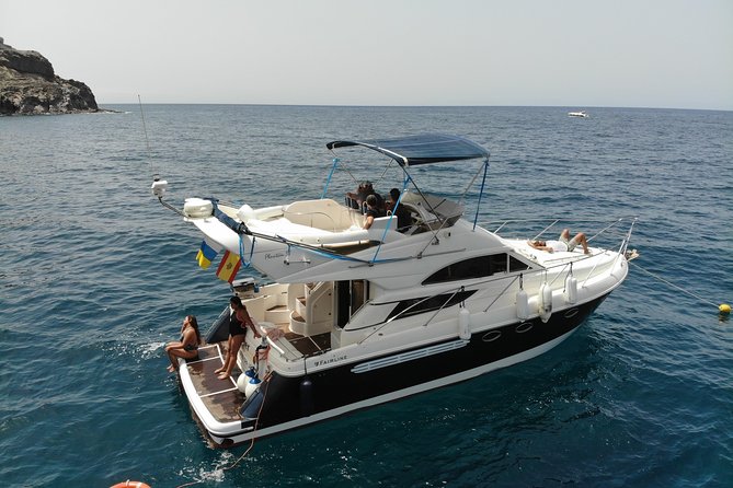 Boat Trip 3 Hours – Private Charter (“Keeper Uno” Boat)