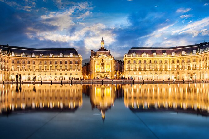Bordeaux Scavenger Hunt and Best Landmarks Self-Guided Tour - Tour Experience Highlights