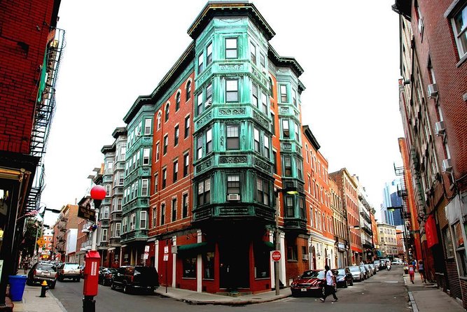 Bostons North End-Little Italy History Photo Walking Tour (Small Group)