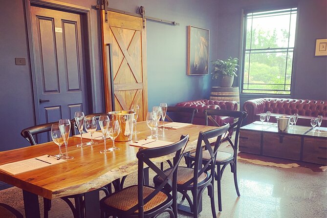 Boutique Wine Tasting Experience in Pokolbin