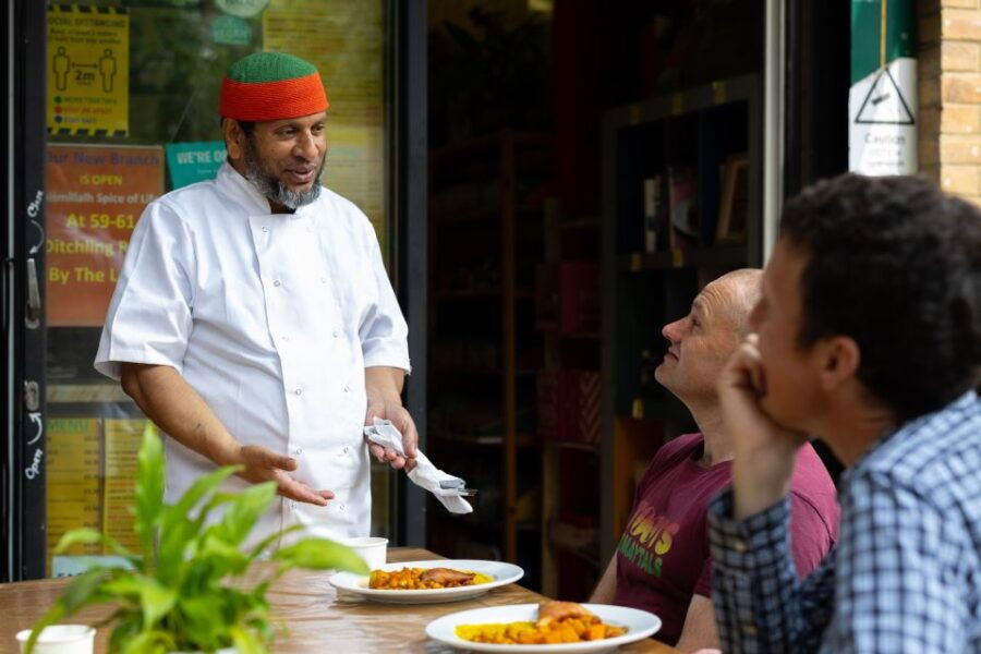Brighton: Walking Food Tour (Vegan and Vegetarian Options)