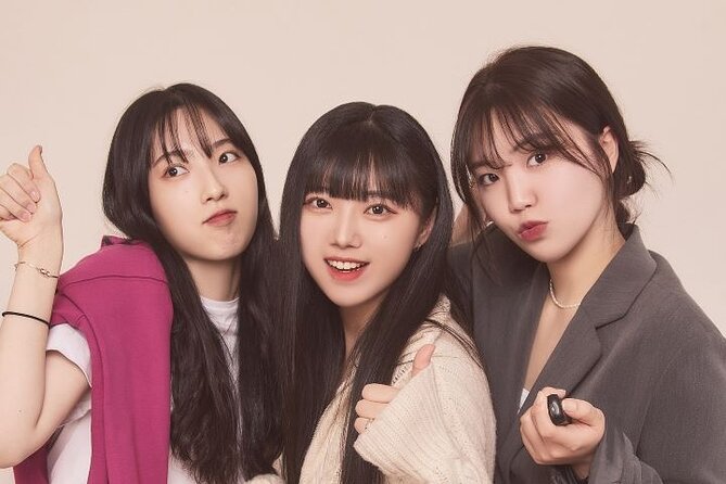 Bukchon Clothing Rental & Self Photo Experience [CHEESE SMILE] - Good To Know