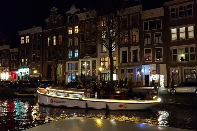 Bulldog Boat Smoke Friendly Winter Cruise 2 Drinks in Amsterdam - Good To Know