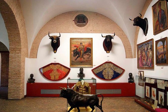 Bullring and Cathedral With Giralda of Seville - Good To Know