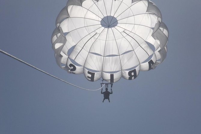 Cabo San Lucas Small-Group Parasailing Tour