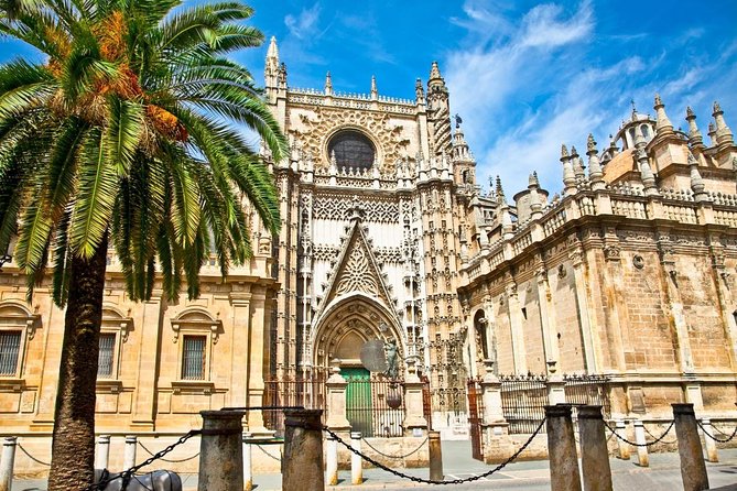Cadiz Shore Excursion: Private Jewish Heritage Tour of Seville