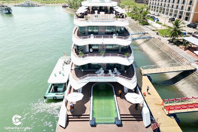 Catherine Cruise – Your Luxurious Retreat - Halong Bay 2 Day Trip