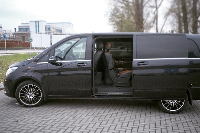 Charleroi Shuttle Transfer - Disneyland Paris (1 to 8 PLACES) - Good To Know