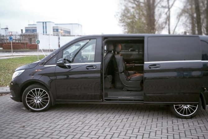 Charleroi - SPA Shuttle Transfer (1 to 8 Places) - Good To Know