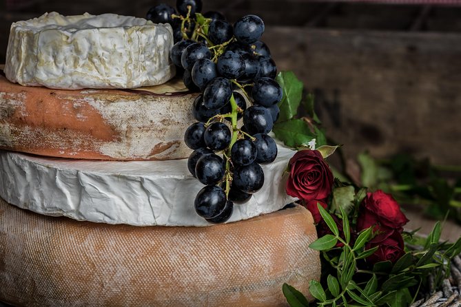 Charming Gouda Cheese Tasting Tour
