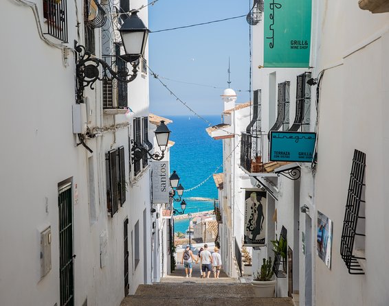 Charming Villages: Villajoyosa & Altea