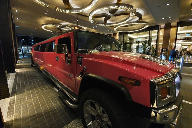 Chauffeured Limousine, Hummer and Luxury Van for Hire - Overview and Pricing