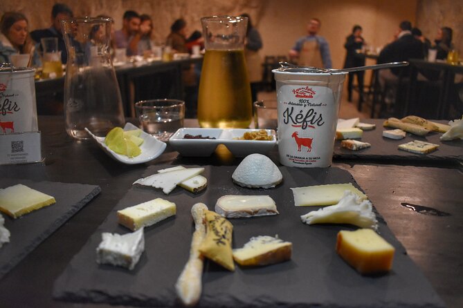 Cheese Factory Workshop With Wine Tasting in Requena, Valencia