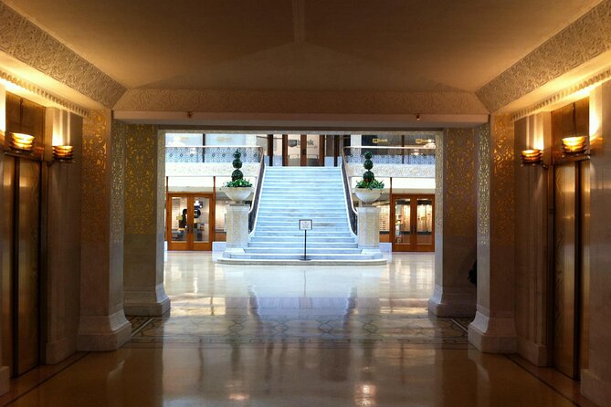 Chicago Architecture Walking Tour: Dazzling Interiors of the Loop - Good To Know