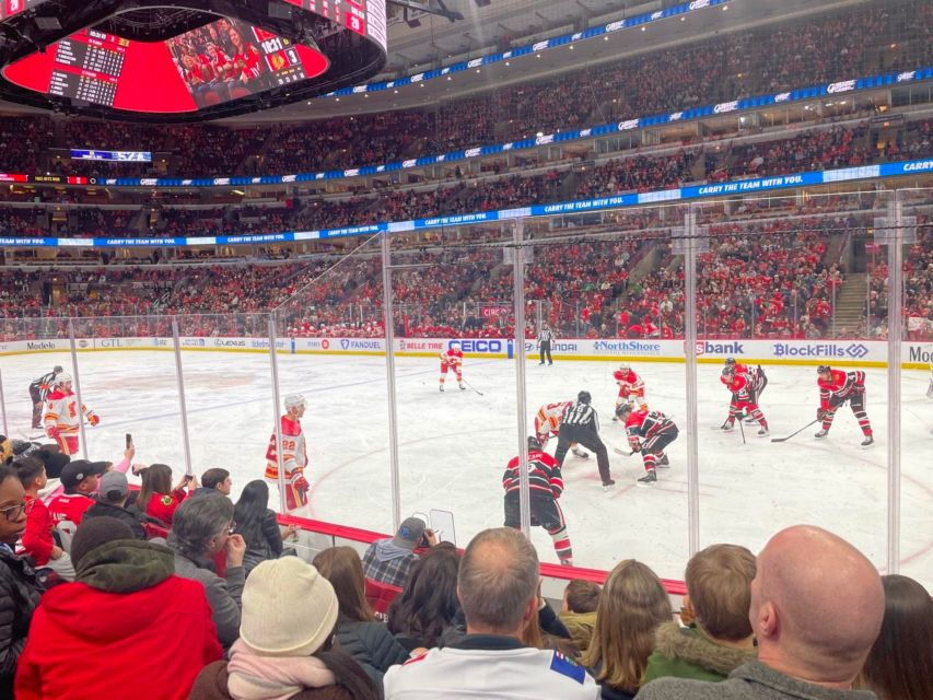 Chicago: Chicago Blackhawks NHL Game Ticket at United Center - Good To Know