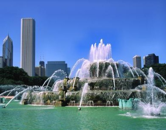 Chicago Shoreline Adventure Boat Tour