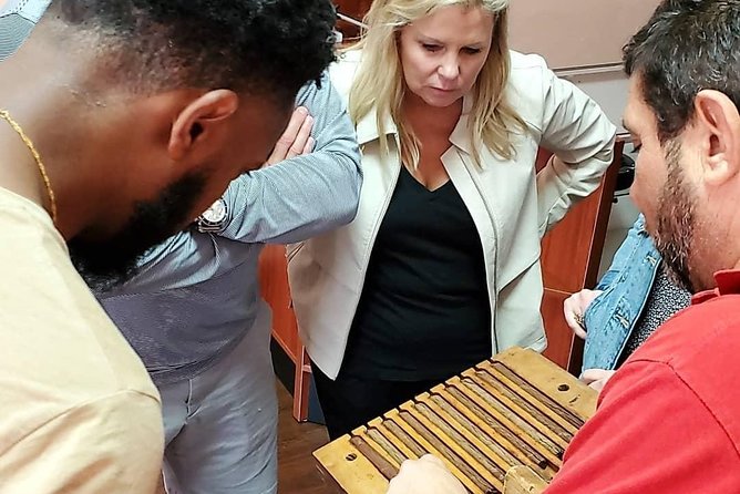 Cigar Factory Tour" - Good To Know