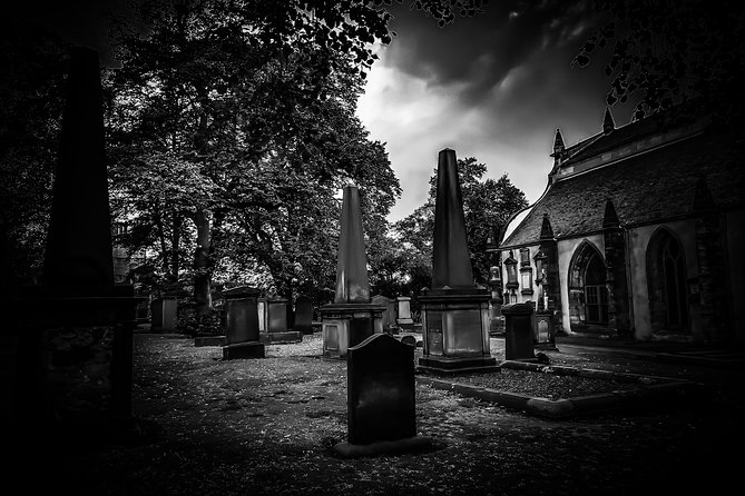 City of the Dead Haunted Graveyard Tour - Good To Know