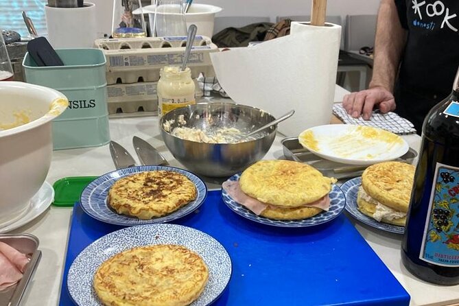 Clase De Cocina De La Tortilla Española