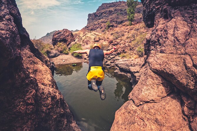 Cliff Jumping Canyoning in The Rainbow Rocks Ravine - Good To Know