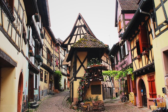 Colmar Small-Group Instagram Photo Walking Tour