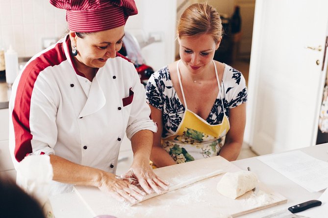 Cooking CLAss and Home Made Pasta in Florence With LA Vivandiera!