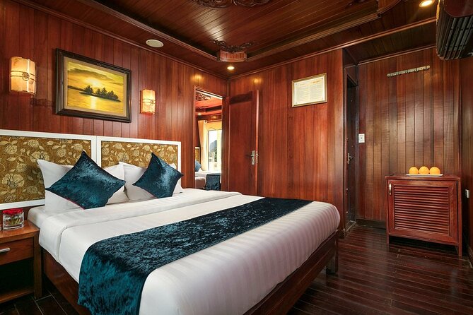 Cozy Bay Cruise 2 Days 1 Night - Accommodation and Facilities