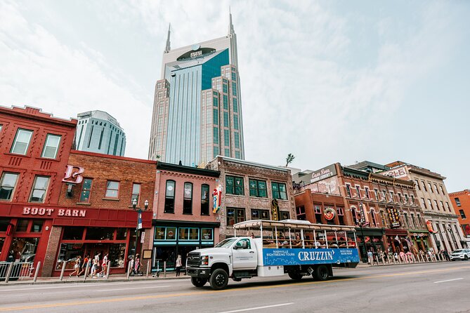 Cruzzin Nashville Narrated Sightseeing Tour by Open-Air Vehicle