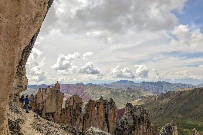 Cusco: Full Day Trekking in Palccoyo Mountain With Lunch - Good To Know
