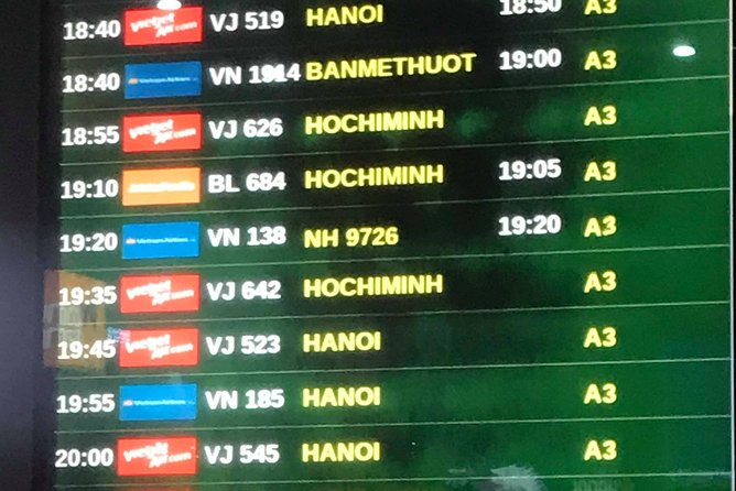 DA NANG AIRPORT To Da Nang Hotel by PRIVATE TRANSFER
