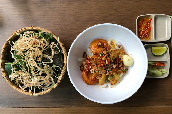 Da Nang Private Food Tour by Car - Food Experiences