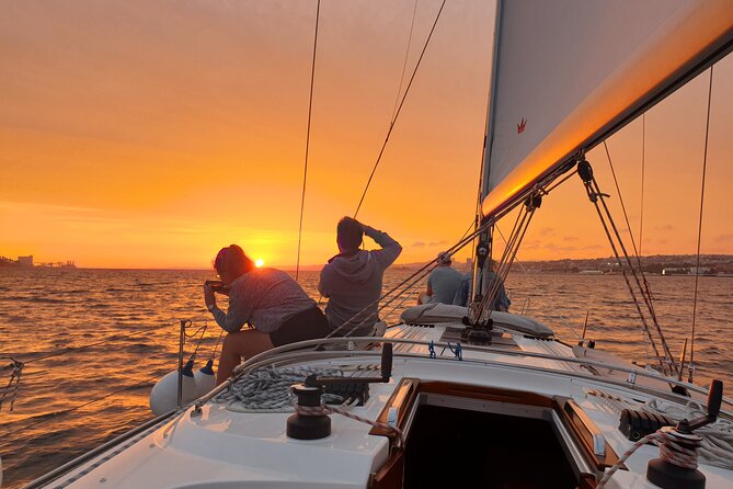 Day Time / Sunset Cruise in Lisbon With Locals Join in - Pricing and Guarantee