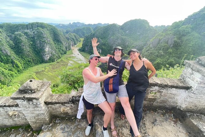 Day Tour From Hanoi to Hoa Lu, Tam Coc & Mua Cave via Boat & Bike - Tour Highlights