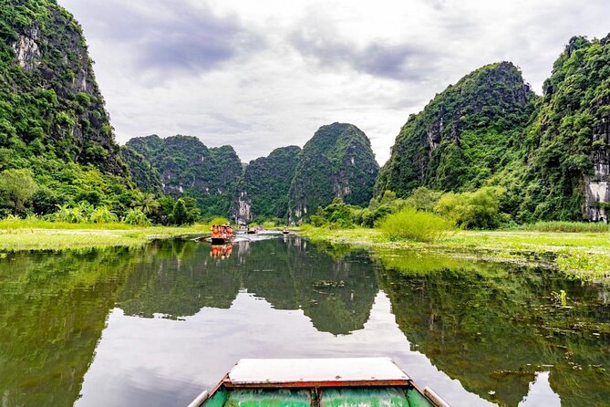 Day Trip to Bai Dinh Pagoda, Trang An Eco, Mua Cave - Bai Dinh Pagoda: A Spiritual Haven
