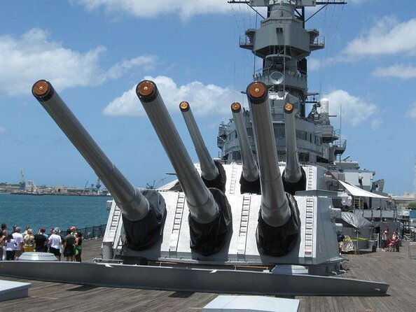 Deluxe Arizona Memorial and USS Missouri Battleship Tour - Good To Know