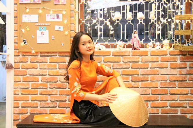 DELUXE PACK 1 : Ao Dai Rental-PACK Includes Makeup and Studio Photoshoot. - Good To Know