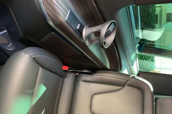 Deluxe Private Transfer NAPLES Train Station to SORRENTO or Vv - Meeting and Pickup Points