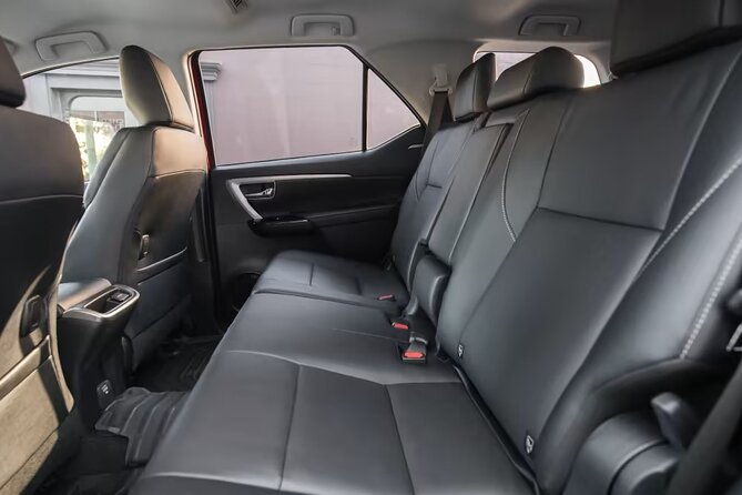 Departure Private Transfer Bangkok to Bangkok Airport BKK or DMK by Business MPV - Good To Know