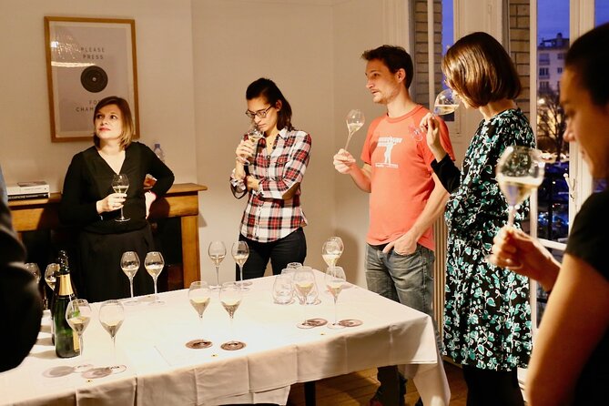 Discover Champagne With a Sommelier
