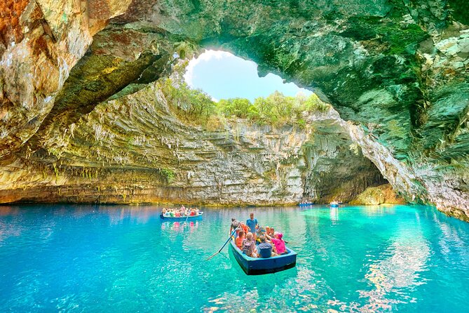 Discover Melisani Cave-Agia Efimia & a Photo Stop Above Myrtos