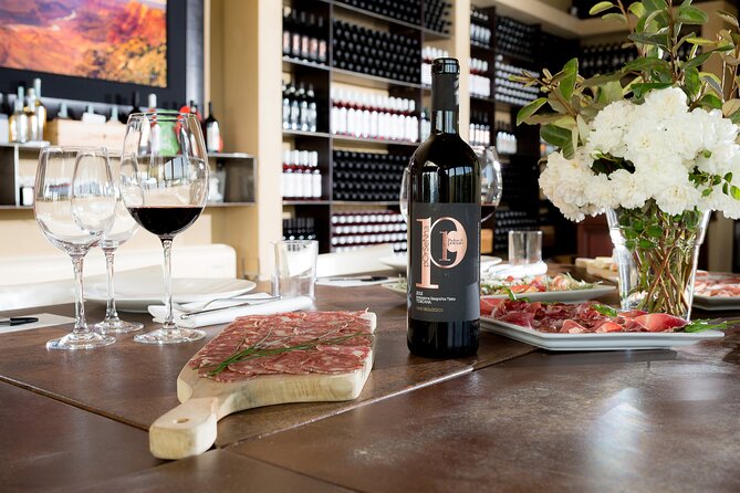 Discover Organic Wines in a Guided Tour and Tasting